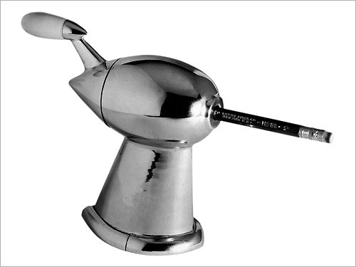 Le Taille Crayon, 1933